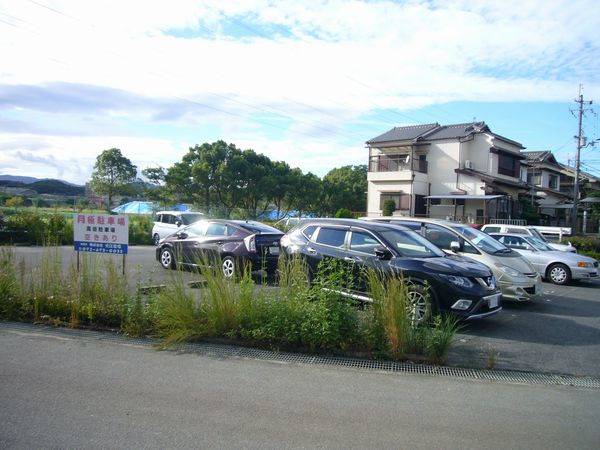 高垣駐車場